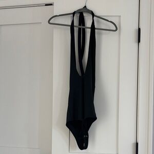 ReoRia Elegant Black Bodysuit